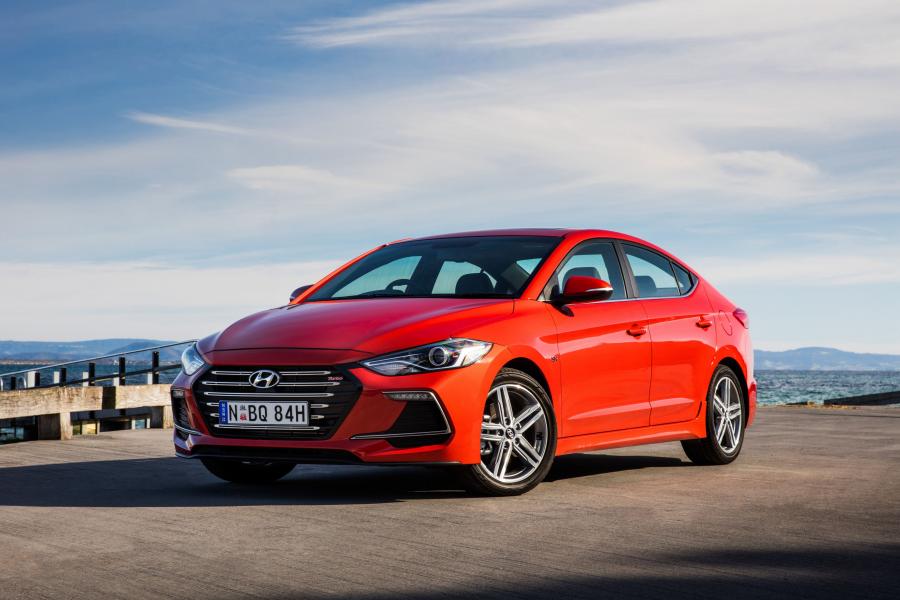 Hyundai Elantra SR Turbo (AU) '2016